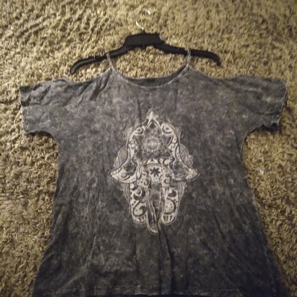 Women's shirt